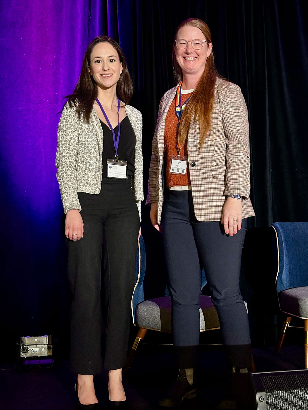 Winner of the IDEXX/ISCAID poster abstract award,  Vanessa Bruneau, from Wisconsin State University, with ISCIAD President, Krystle Reagan.